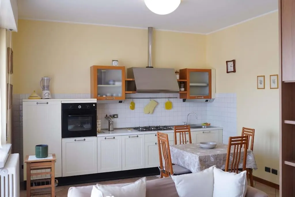 Comfort Near Bergamo Airport Alzano Lombardo 0*,  Italy