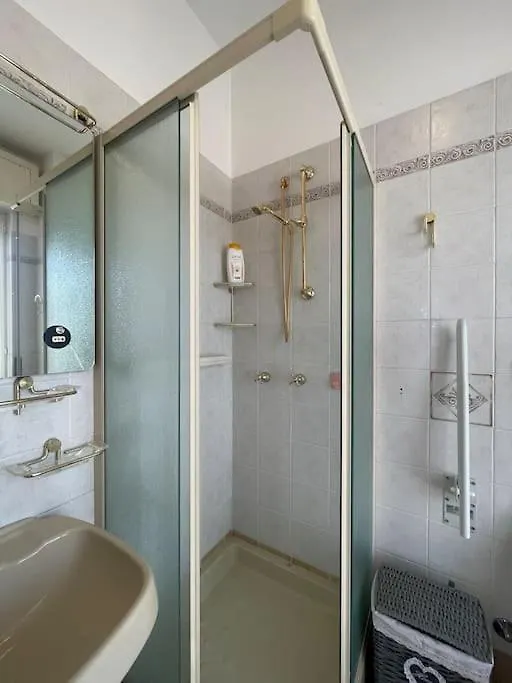 Comfort Near Bergamo Airport Alzano Lombardo Apartment